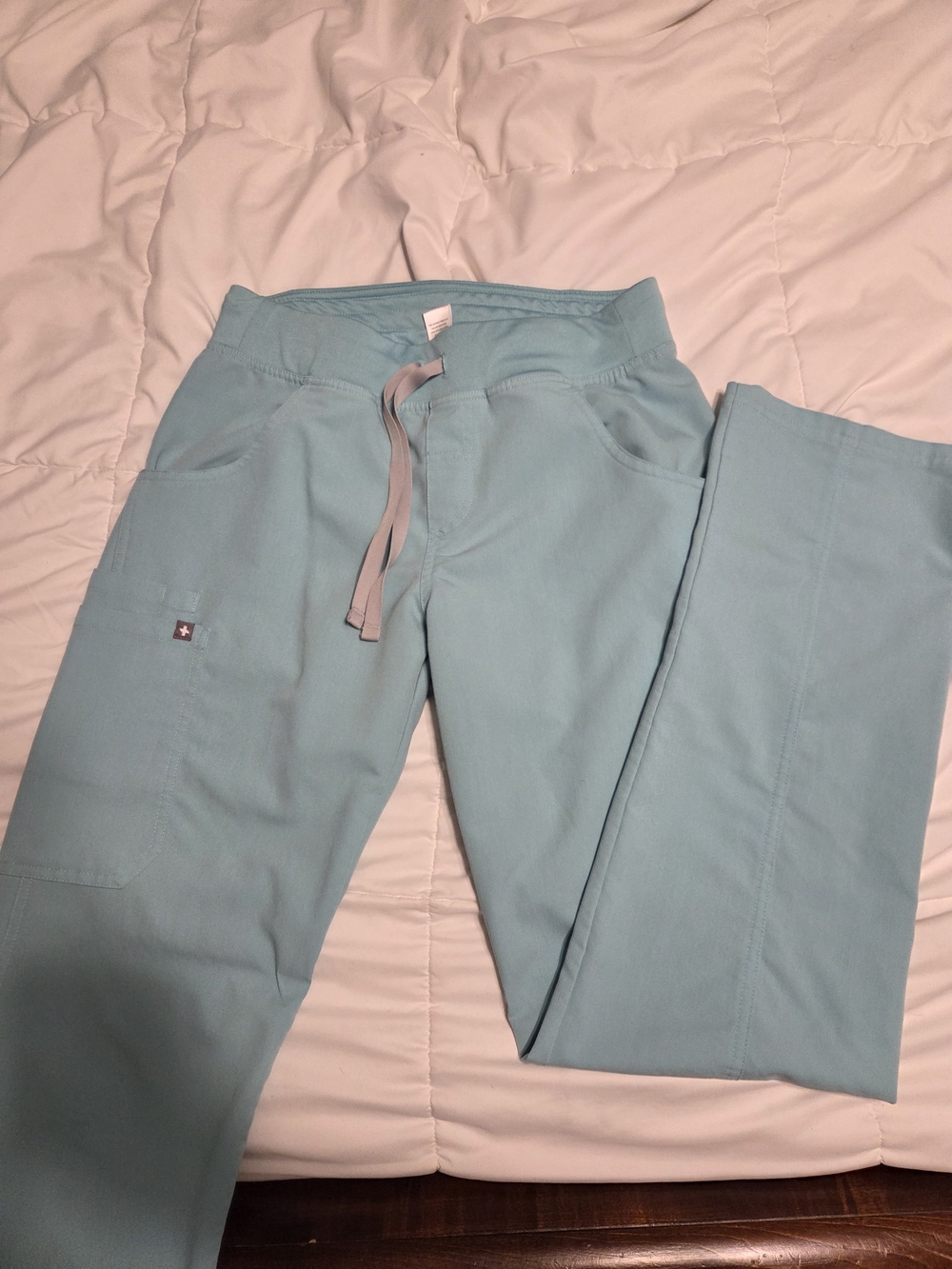Figs Women's Straight Leg Scrub Pants in Light Teal